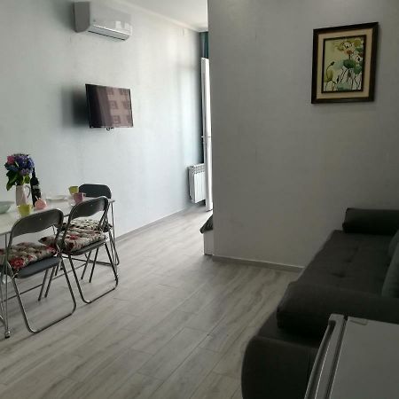 Apartament in Real Pealce in Batumi Exterior foto